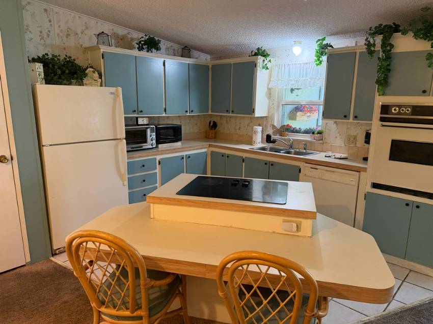 2237 Del Mar Drive a North Fort Myers, FL Mobile or Manufactured Home for Sale